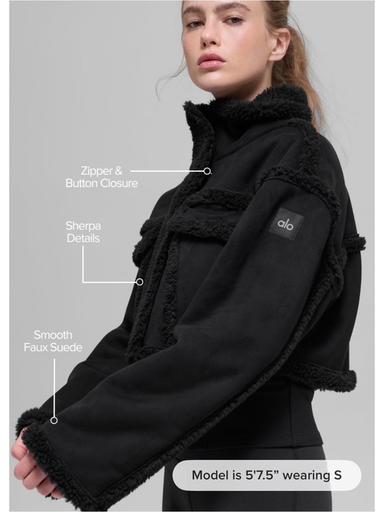 ALO Yoga Jackets & Blazers - RARE NWOT Oversized Alo Yoga Faux Shearling Snowfall Cropped Jacket - Black